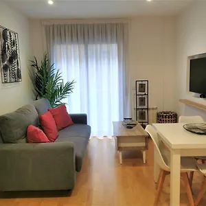 apartament-modern-a-girona-centre.catalonia-hotels.com/